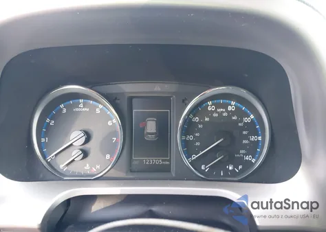 2016 Toyota Rav4 Xle from USA, damaged, VIN JTMWFREV5GJ096150